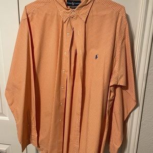 Short sleeve button down